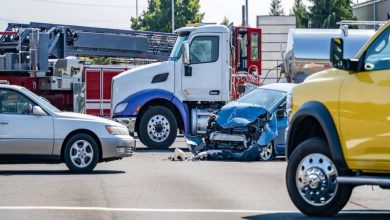 4 Ways A Truck Accident Lawyer Can Help Your Case