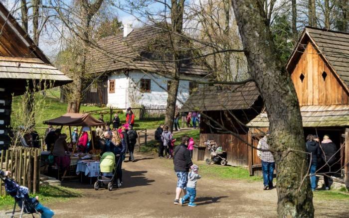 Civic Heritage and Small Town Impact